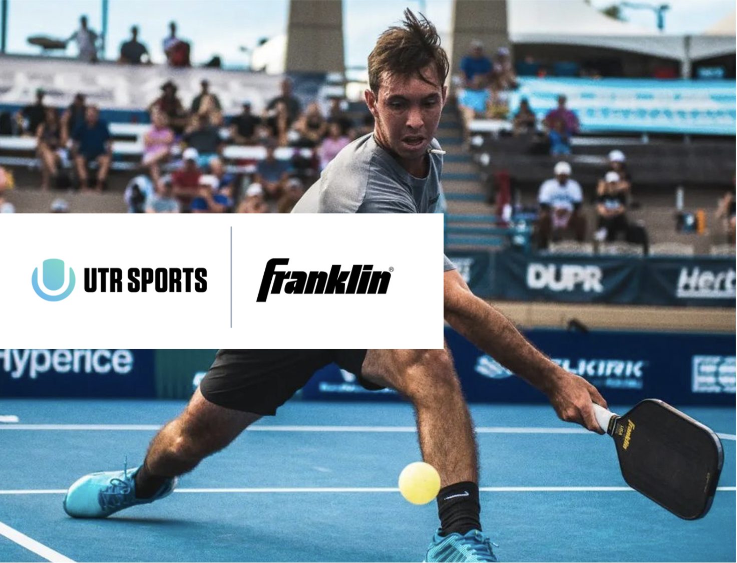 JW Johnson playing at pro tourney with a Franklin paddle